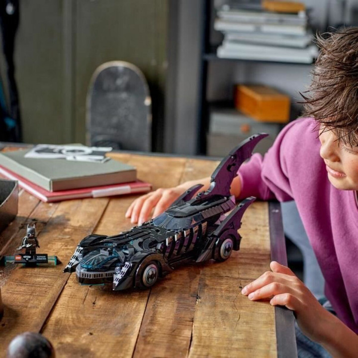 Bouwspel Lego 76304 Batman Forever Batmobile 909 Onderdelen