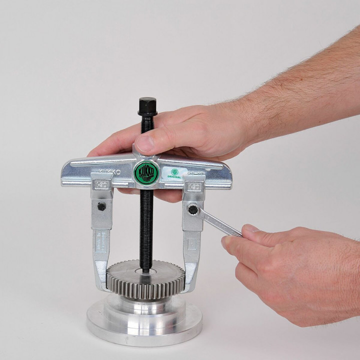 Extractor de rodamientos KUKKO 200 mm 350 mm 2 Patas