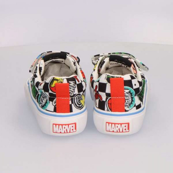 Chaussures de Sport pour Enfants Marvel Noir