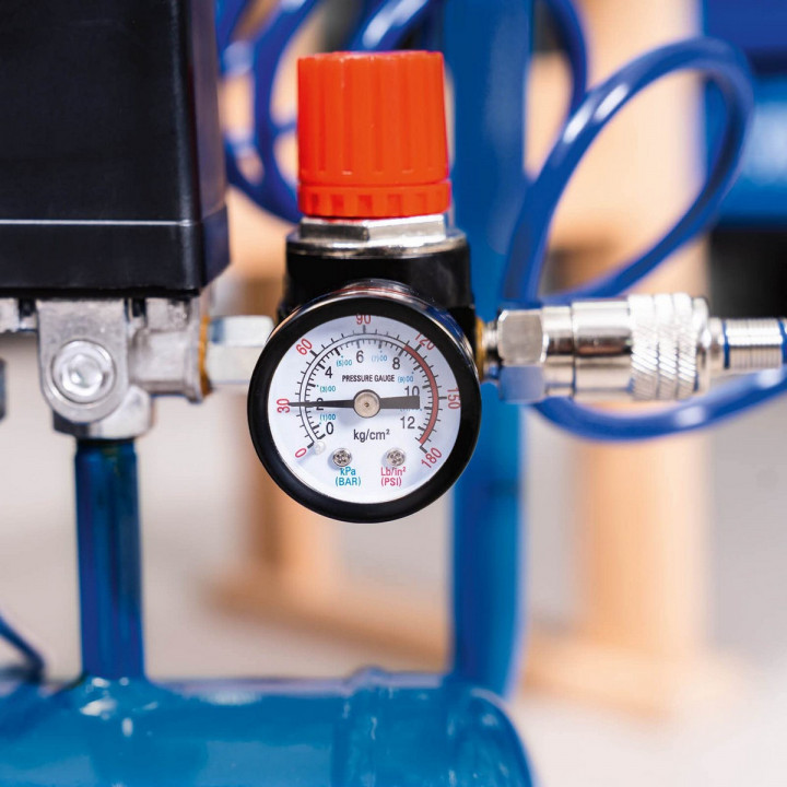 Luchtcompressor Scheppach HC26 8 bar 1500 W 24 L