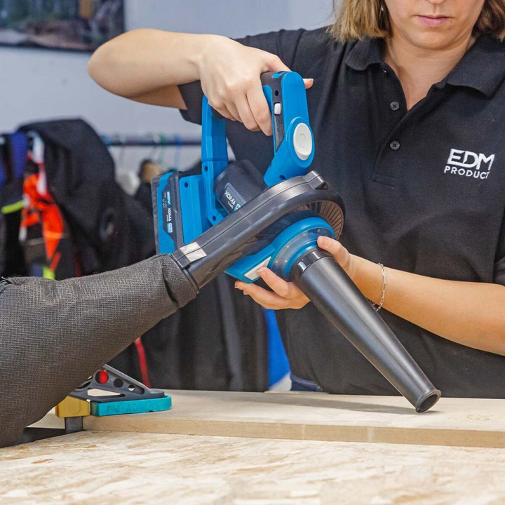 Blower Koma Tools Pro Series 20 V vacuum cleaner
