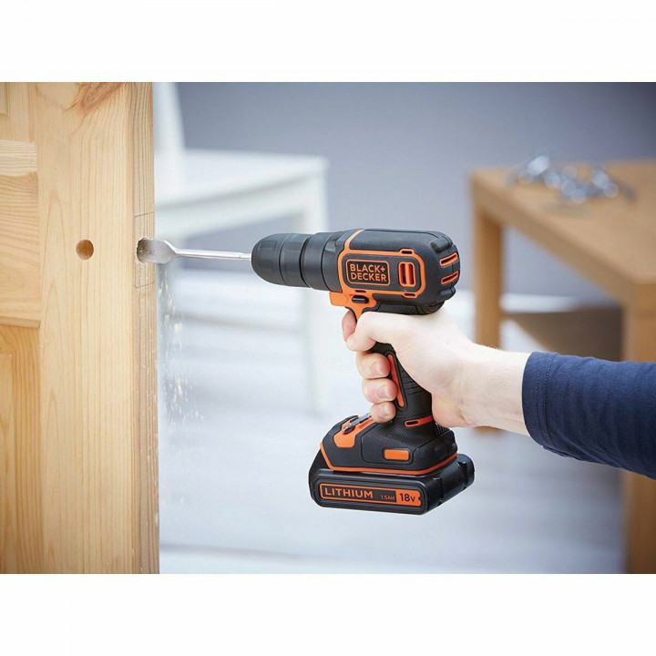 Atornillador eléctrico Black & Decker CDC18BAFC-QW