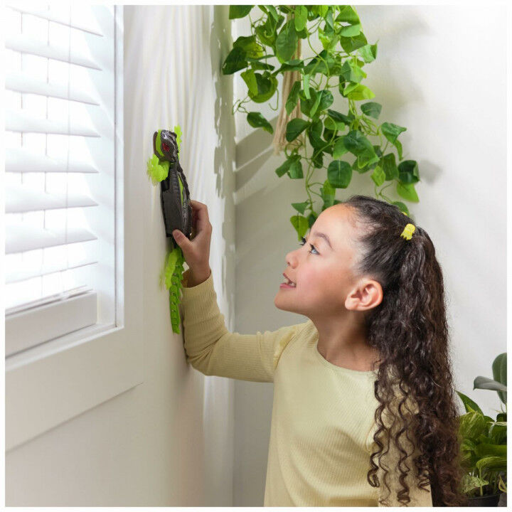 Action Figure Spin Master