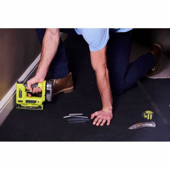 Grapadora Ryobi 5133004496 18 V