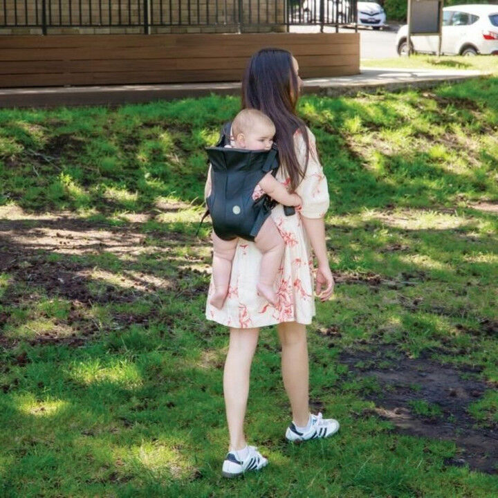 Mochila Portabebé Dreambaby Negro + 0 Meses