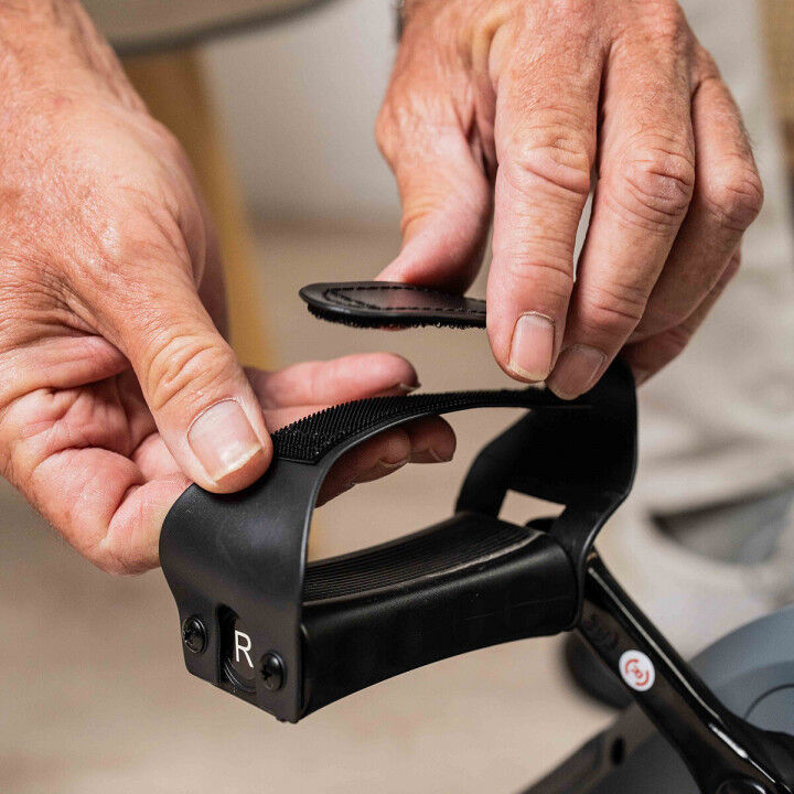 Elektrisch Unterstützter Pedaltrainer für Arme und Beine mit Matte und Fernbedienung Velora 3000 InnovaGoods