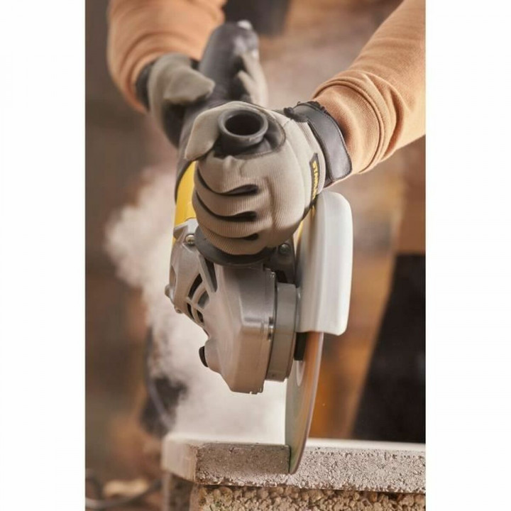 Amoladora angular Stanley FMEG232-QS