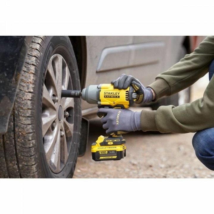 Taladro de impacto Stanley SFMCF940B-XJ