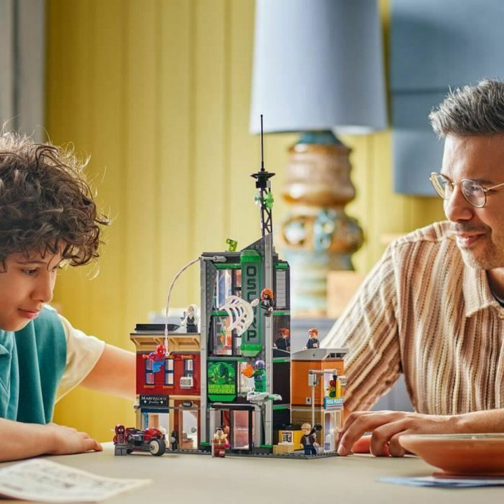 Konstruktionsspiel Lego 76324 Spider-Man VS Oscorp 808 Stücke