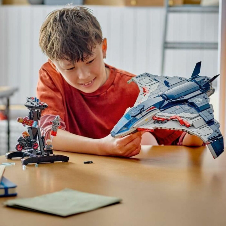 Set de construction Lego 76325 Age of Ultron Quinjet 1131 Pièces
