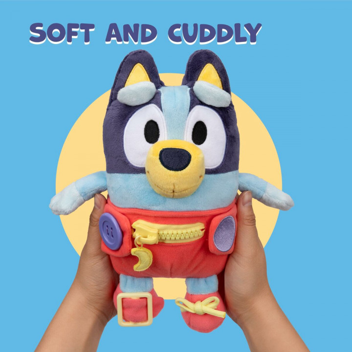 Fluffy toy Bluey Blue rouge Plastic