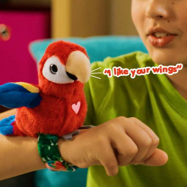 Fluffy toy Famosa Happy Yappers