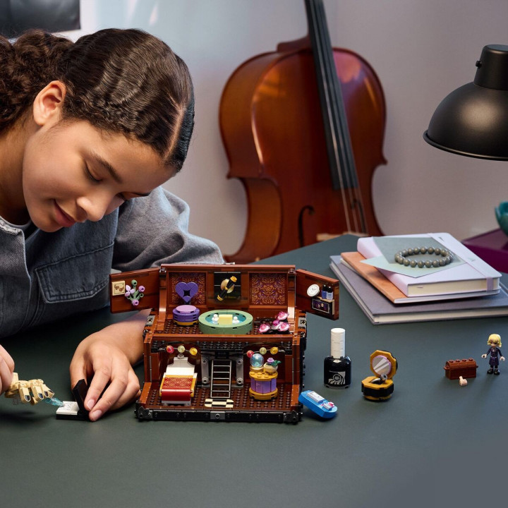 Set de construction Lego Wednesday 76785 Thing's Apartment 828 Pièces