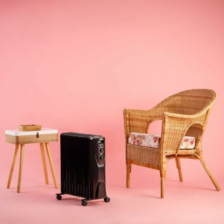 Oil-filled Radiator Solac RA810 Black 2300 W