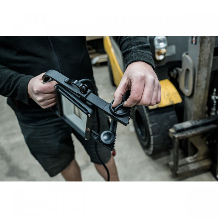 LED-Strahler Brennenstuhl JARO 20060 M 150 W 6500 K 17600 lm